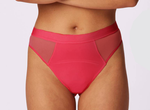 Aluna calzón menstrual calado fucsia con transparencia, frente, flujo medio, absorbente, hipoalergénico, antibacteriano, absorbente